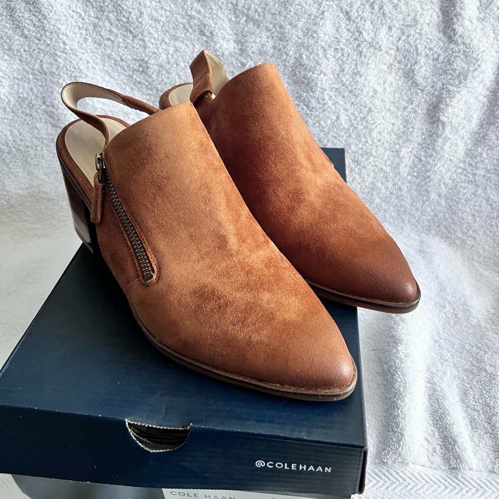 NWB Cole Haan Vicky Bootie Suede SZ 10 British Tan-PRICE IS FIRM!